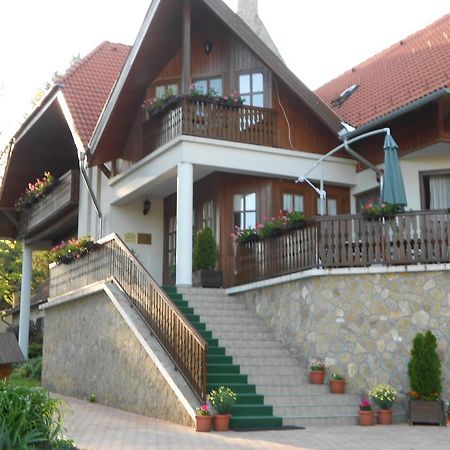 Agneslaki Okoturisztikai Centrum Es Vadaszhaz นาชคานีจา ภายนอก รูปภาพ